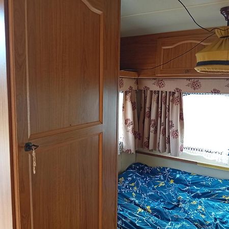 Campingfiz Varzy Buitenkant foto