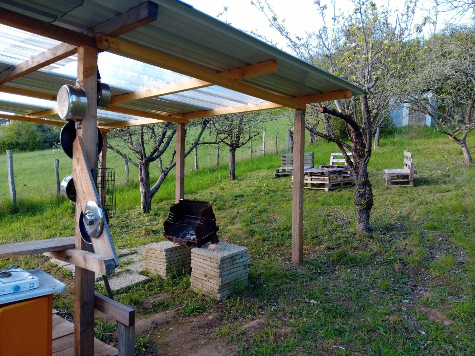 Campingfiz Varzy Buitenkant foto